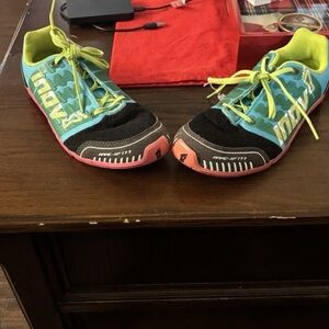 Inov-8 Bare-XF 211 Cross Training Shoes Women’s 8 Men’s 6.5